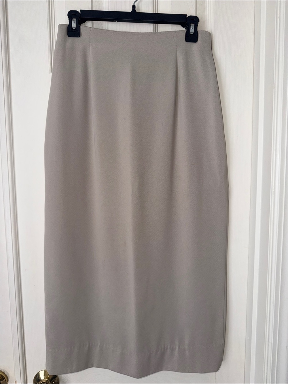 Jones Wear Classic Women's Straight Midi/Pencil Skirt-Light Taupe-Sz 8